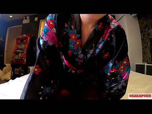 ❤️ Tânără fată de cosplay iubește sexul până la orgasm cu un squirt într-o călușară și o felație. Fată asiatică cu păsărica păroasă și sâni frumoși în costum tradițional japonez în video amator care arată masturbarea cu jucării de sex. Sakura 3 OSAKAPORN. ❤ at ro.xlxxporno.ru ❌