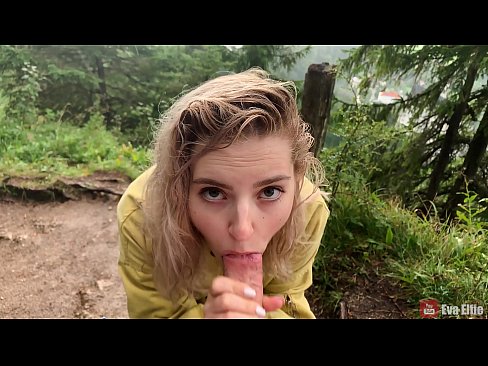 ❤️ Fata înghite spermă după o felație în public - Eva Elfi ❤  at ro.xlxxporno.ru ❌